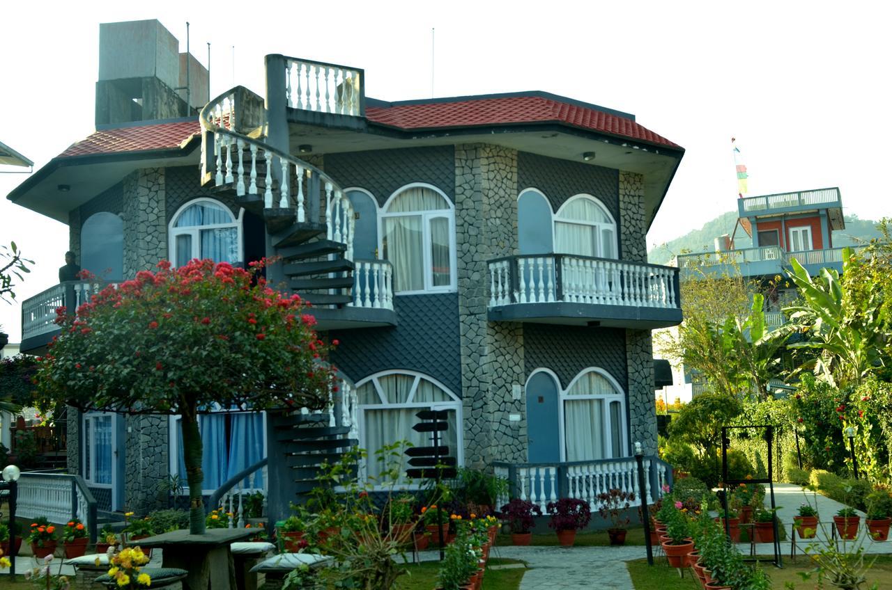 Hotel The Kantipur Pokhara Kültér fotó