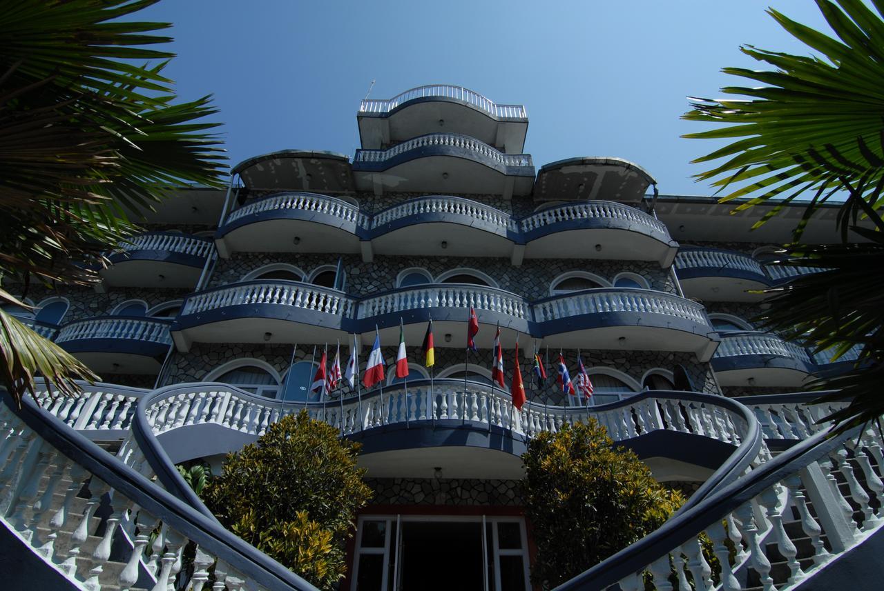 Hotel The Kantipur Pokhara Kültér fotó